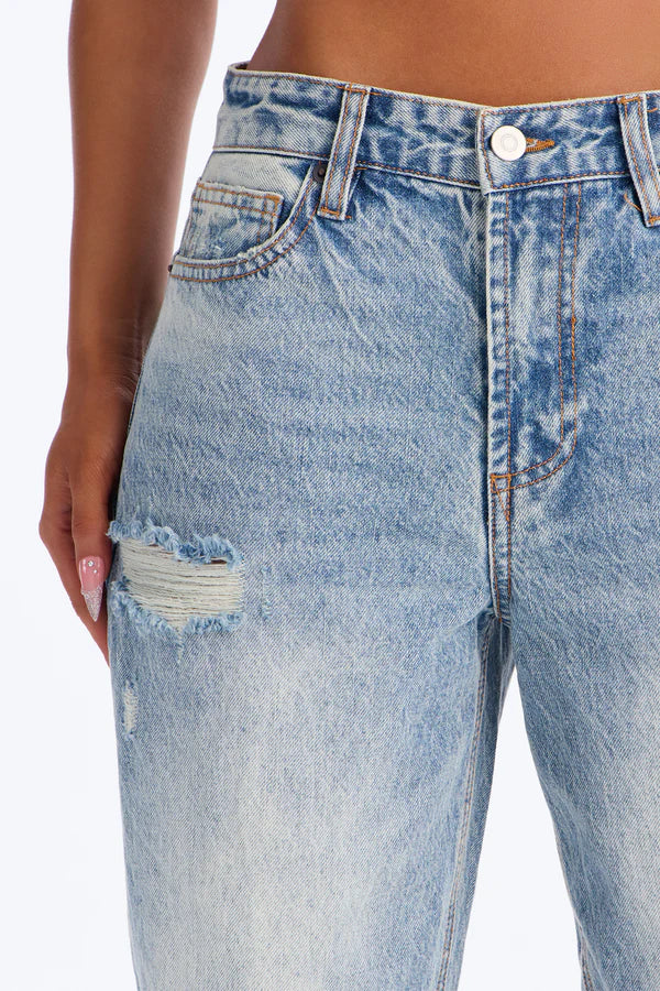 Feeling A Way Ripped Straight Leg Jeans