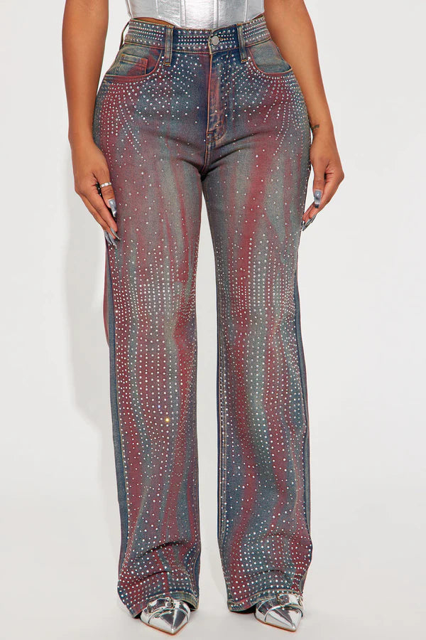 Daydreaming Embellished Straight Leg Jeans - Medium Wash