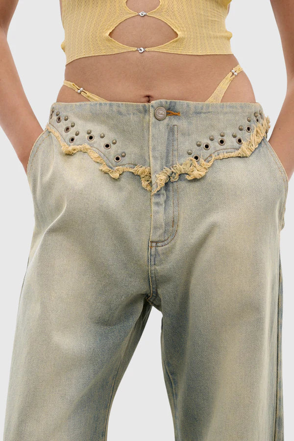 Ensley Rivets Bend Jeans
